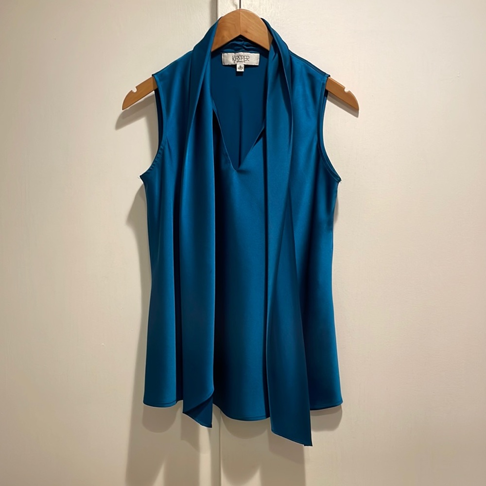 Sleeveless Kasper satin tie-blouse